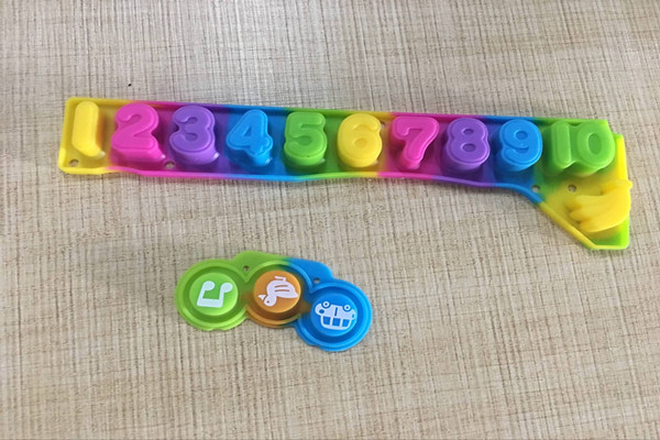 专业生产硅胶游戏机按键跳舞毯硅胶按键