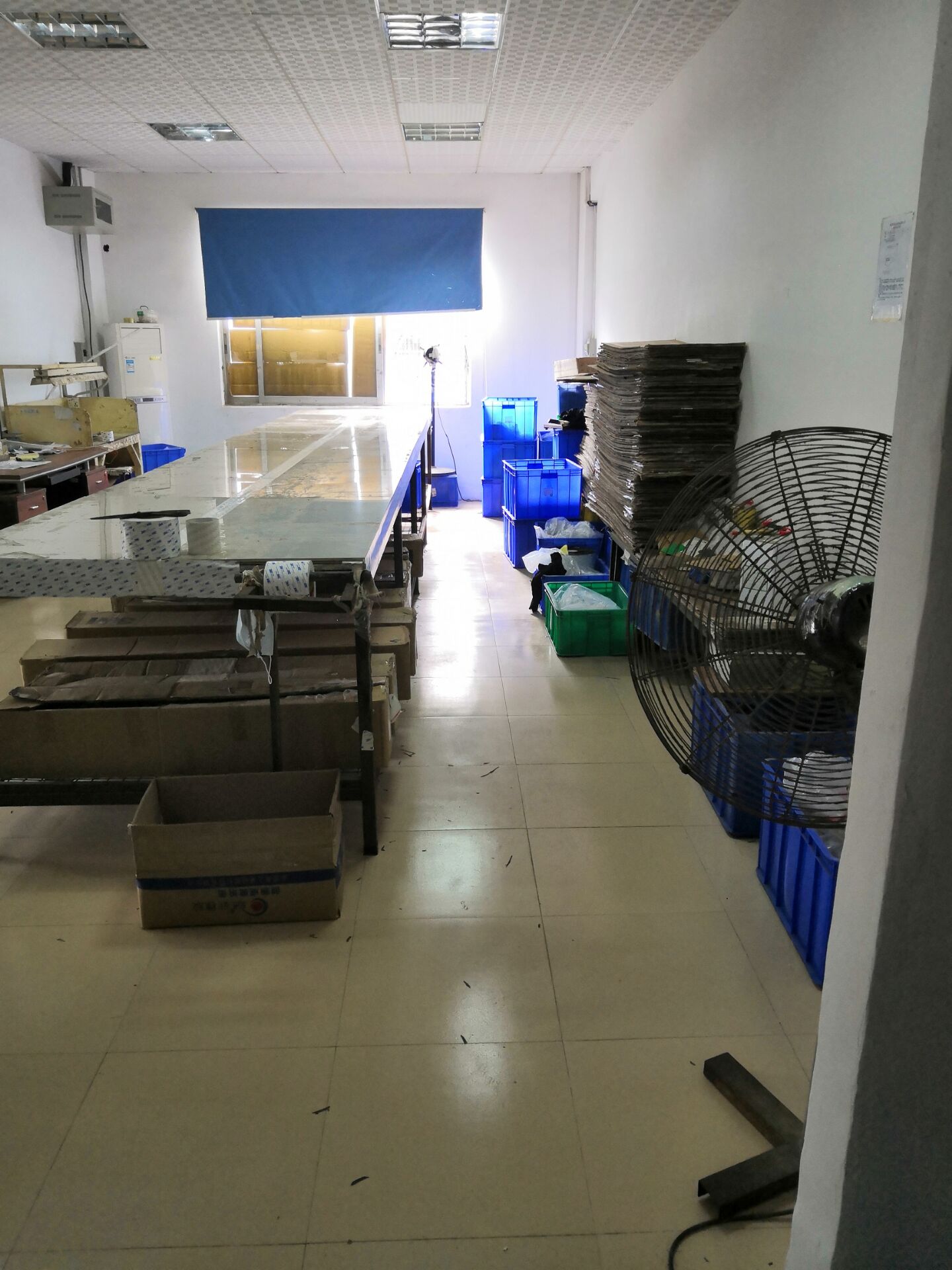 择优硅胶制品公司新定350吨真空机，开足马力，迎接新挑战