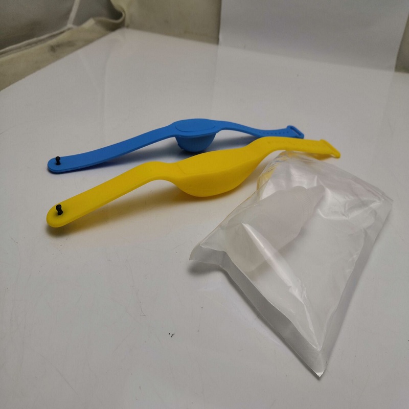 免洗手液硅胶手环的作用