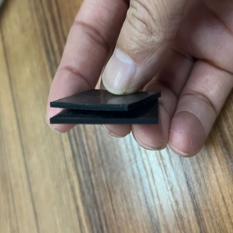 芯片用导热导电硅胶片 散热导热硅胶垫 电脑芯片导热硅胶