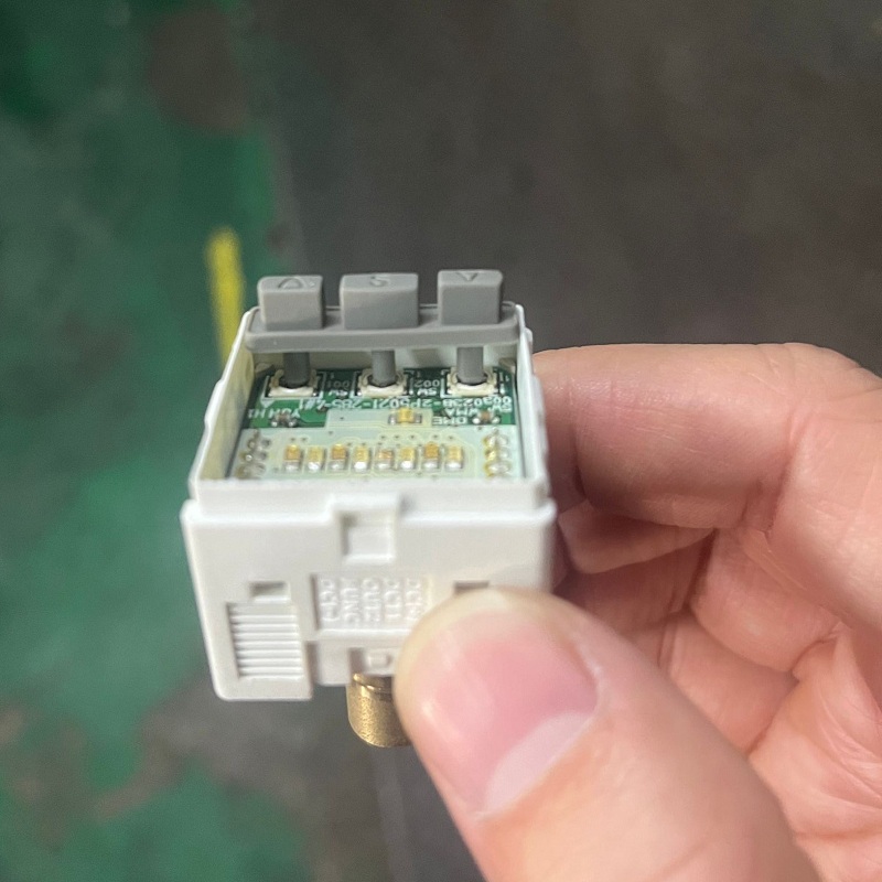 硅胶计数器按键位置的偏移对按键弹力的影响