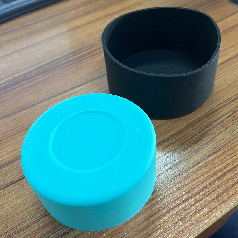 硅胶杯底套是厚的好还是薄的好呢？