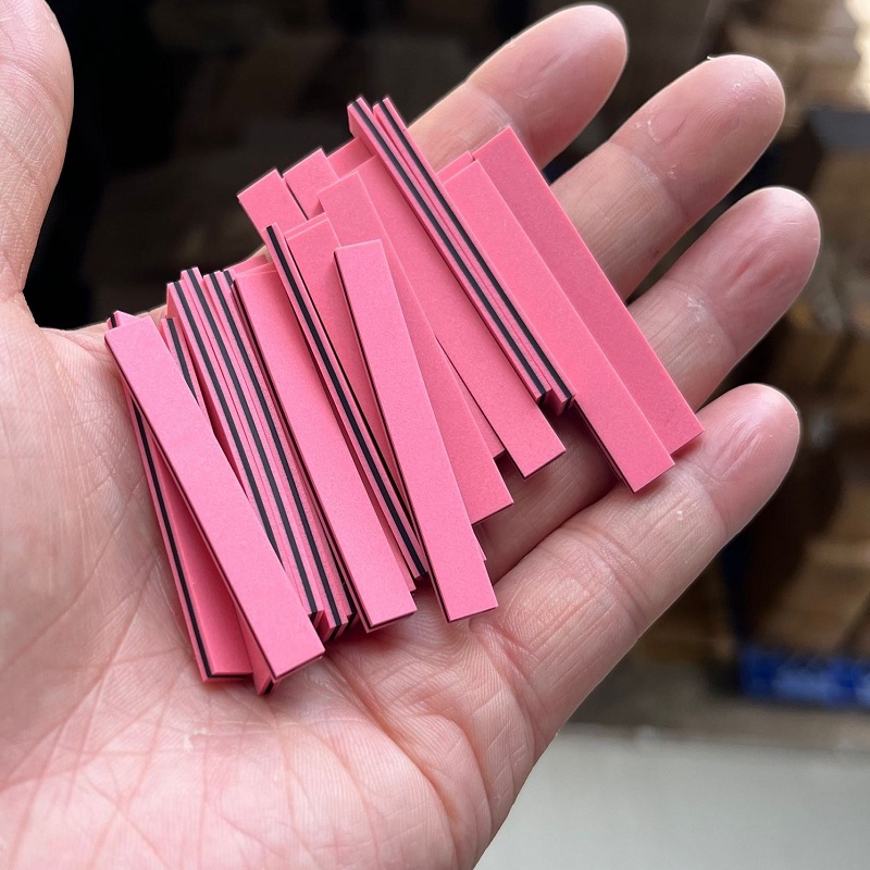 硅胶斑马条红黑相间导电斑马条LED导电胶