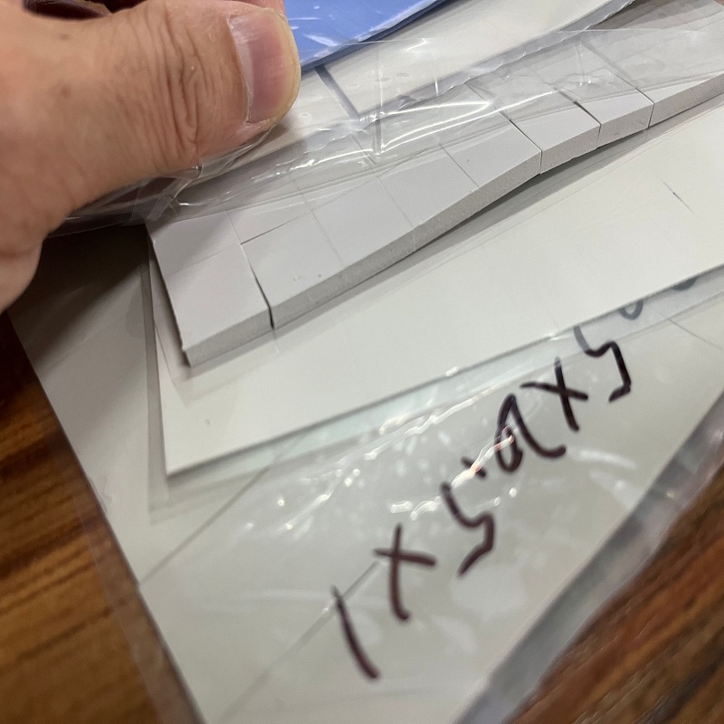 硅胶导热散热片 CPU散热硅胶片