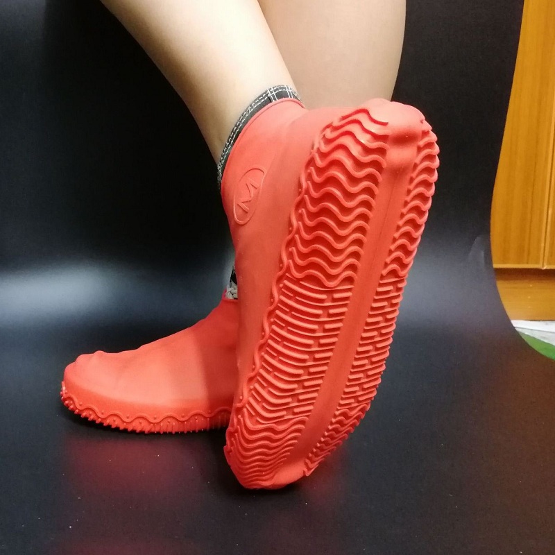 硅胶防水鞋套 户外雨天防雨水鞋套加厚防滑鞋套 成人儿童硅胶鞋套
