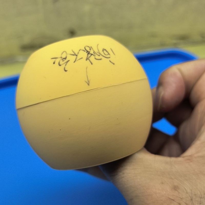 硅胶洗头刷打样问题点
