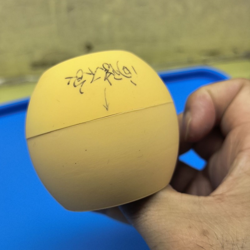 硅胶洗头刷打样问题点
