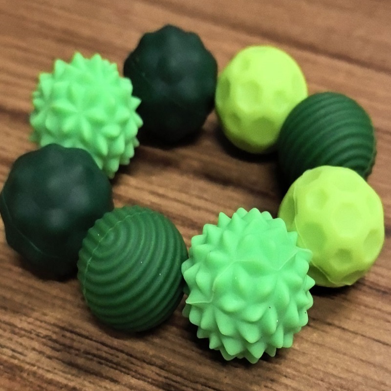 硅胶磁力球磁吸球的作用