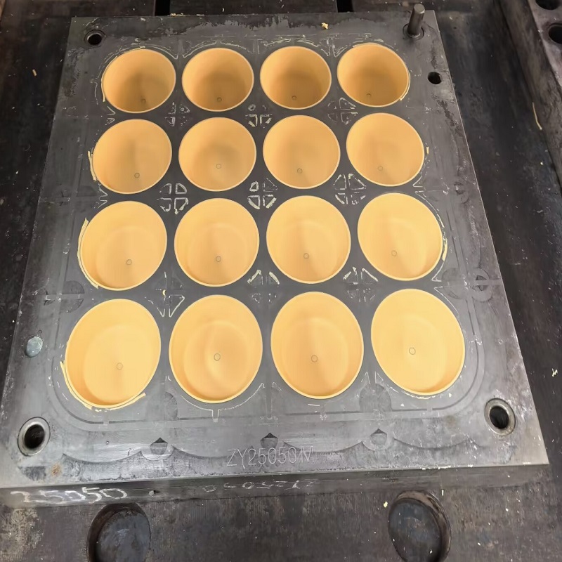 硅胶制品的披锋问题