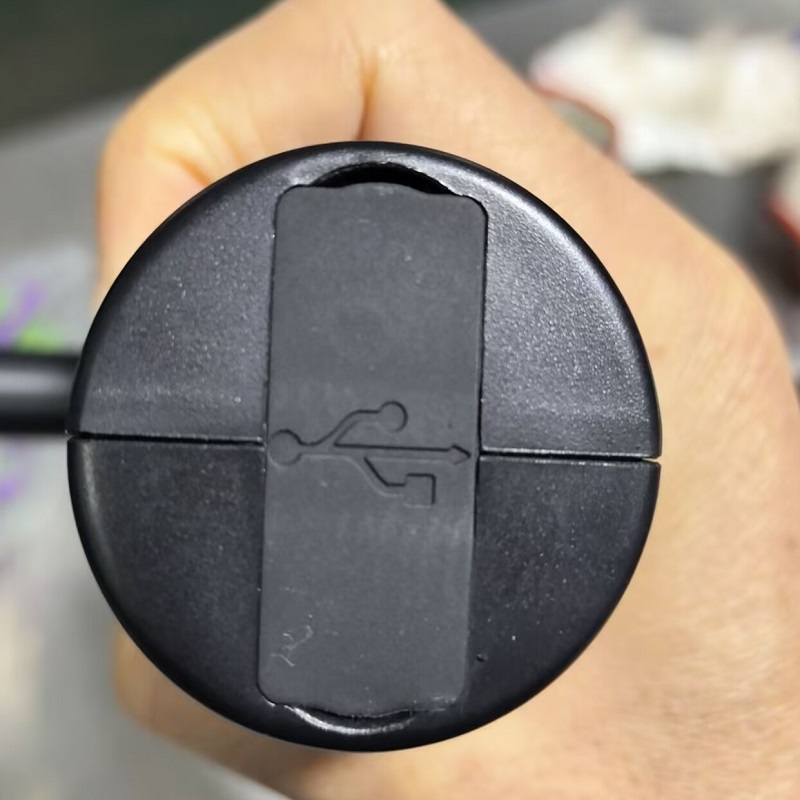 硅胶USB孔塞太松 | 东莞市择优硅胶制品有限公司